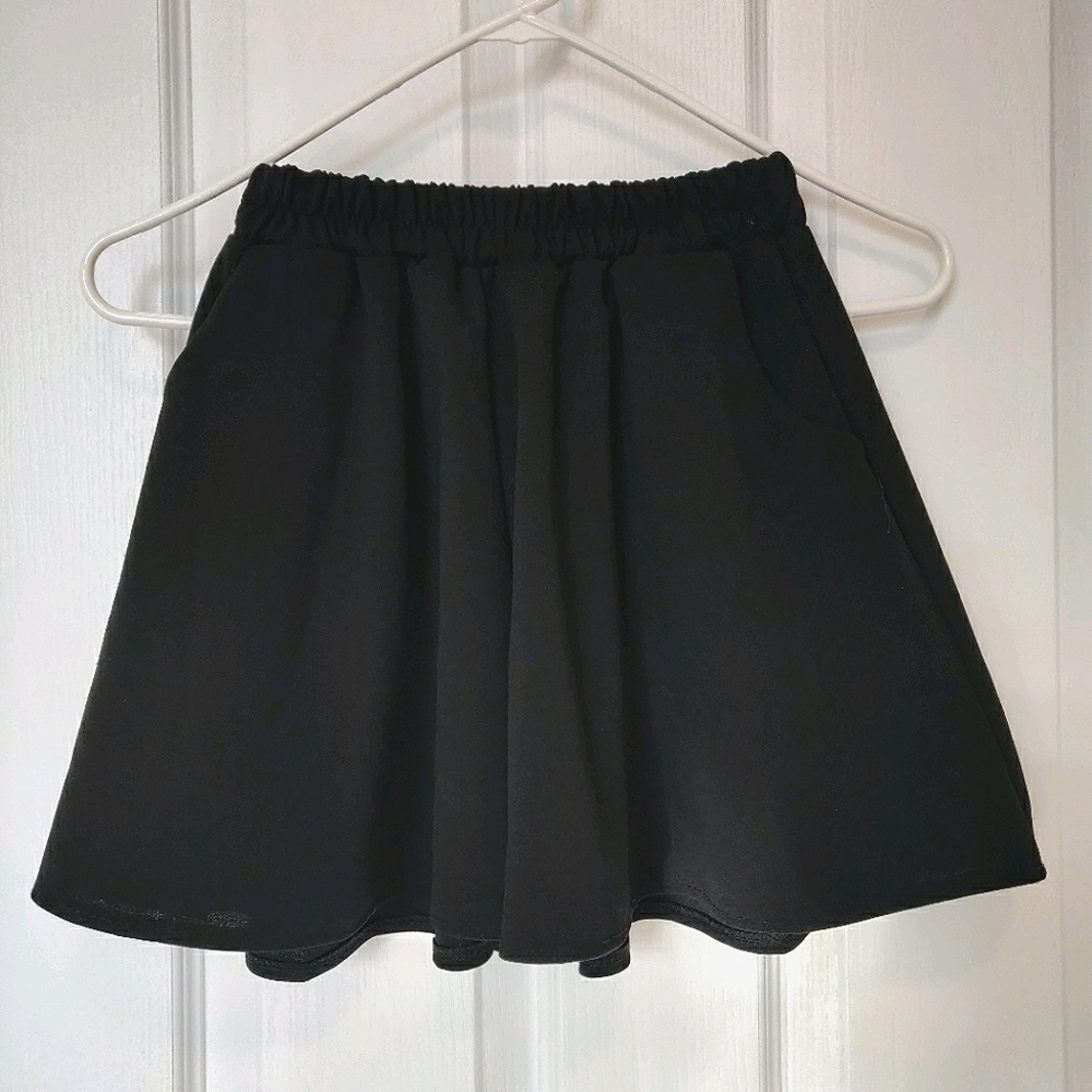 💖3/$25💖 Chocoolate Flared Culotte Shorts